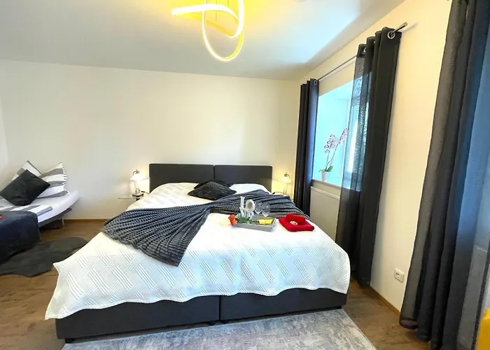 Apartmán Neubauwohnung In - Sehr Zentral,gratis Parkplatz Und Balkon