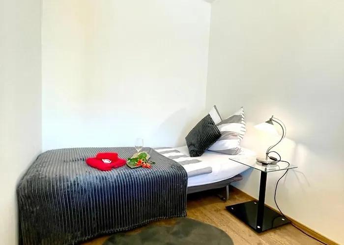 Apartmán Neubauwohnung In - Sehr Zentral,gratis Parkplatz Und Balkon *