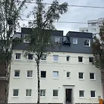 Appartement Neubauwohnung In - Sehr Zentral,gratis Parkplatz Und Balkon