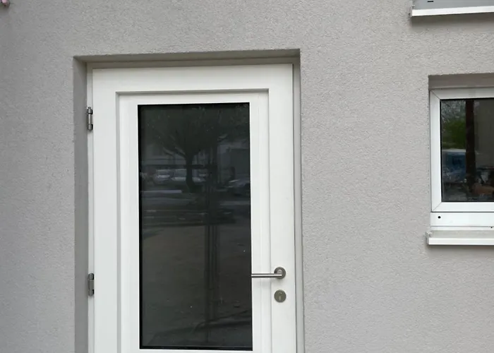 Daire Neubauwohnung In - Sehr Zentral,gratis Parkplatz Und Balkon